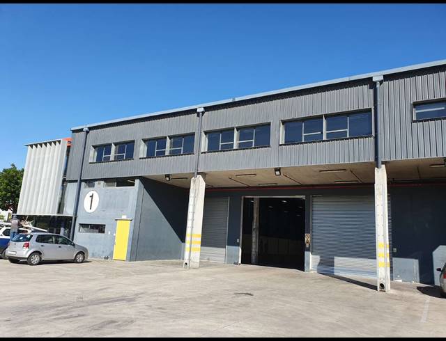 2,305M² FACTORY RENTED IN BLACKHEATH INDUSTRIAL